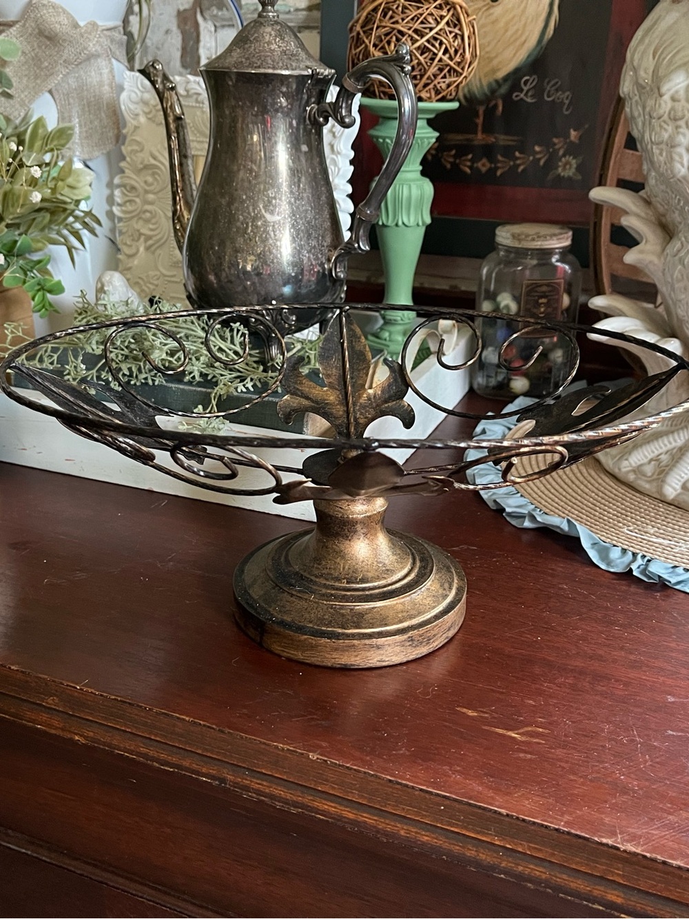 Decorative Antique-Style Metal Centerpiece Bowl - Bronze Finish